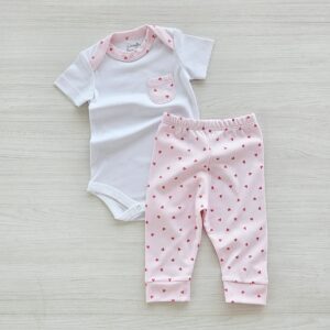 Conjunto manga corta Corazones