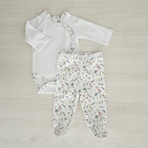 Body cruzado M/L más pantalón con pie Garden
