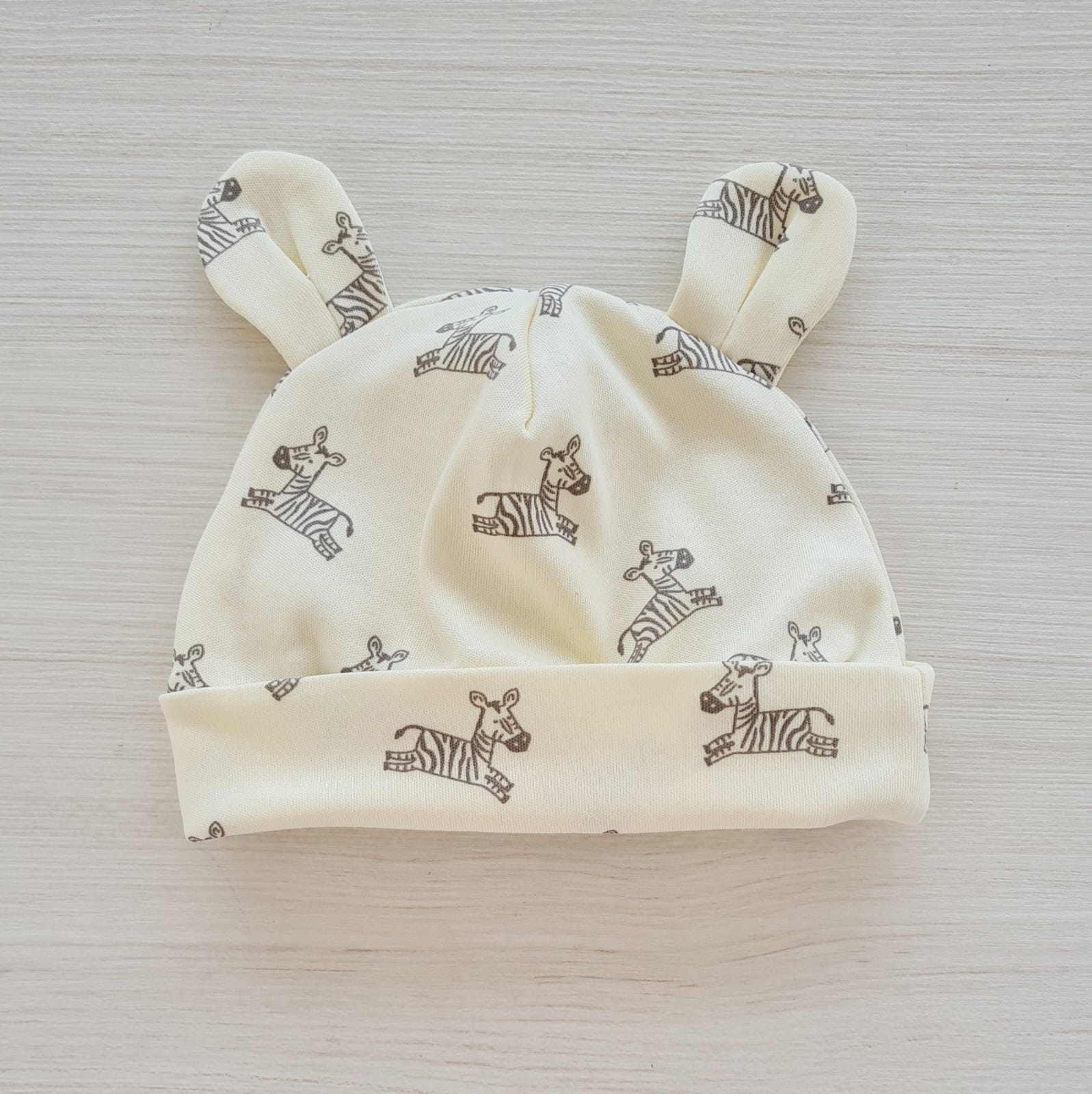 WhatsApp Image 2024-05-07 at 1.53.22 PM (1) Gorrito Zebras - Imagen 1